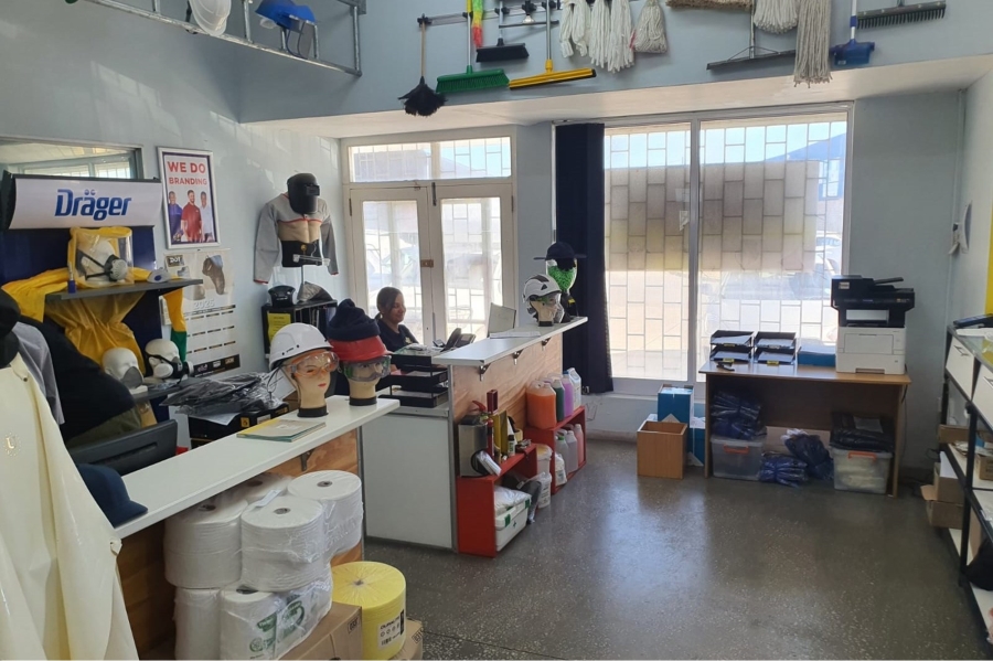 0 Bedroom Property for Sale in Sidwell Eastern Cape